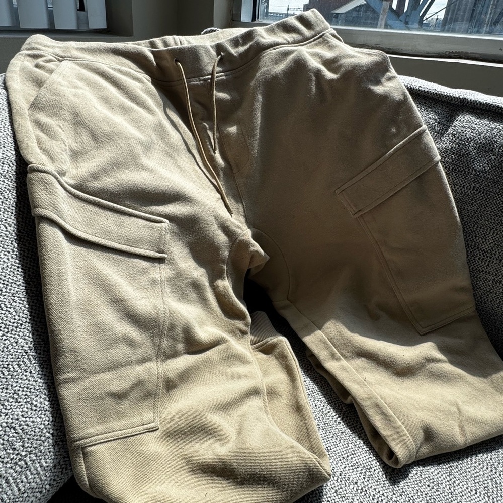 Men's Tan Cargo Pants